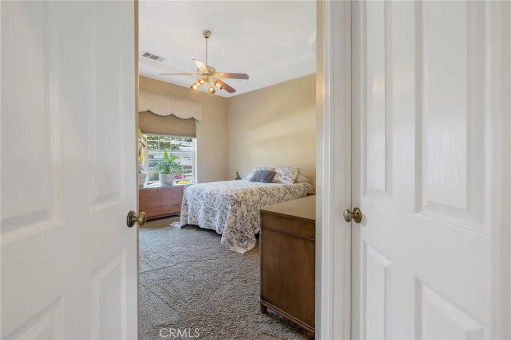 2833 E Laura Court Visalia, CA 93292