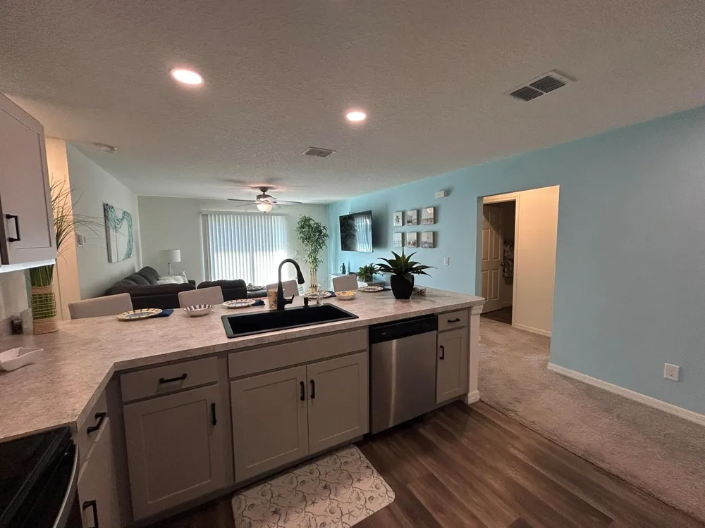1014 Hammacher Avenue SW Palm Bay, FL 32908