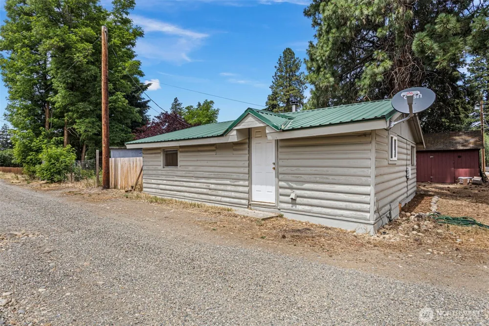 415 Broadway Avenue South Cle Elum, WA 98943