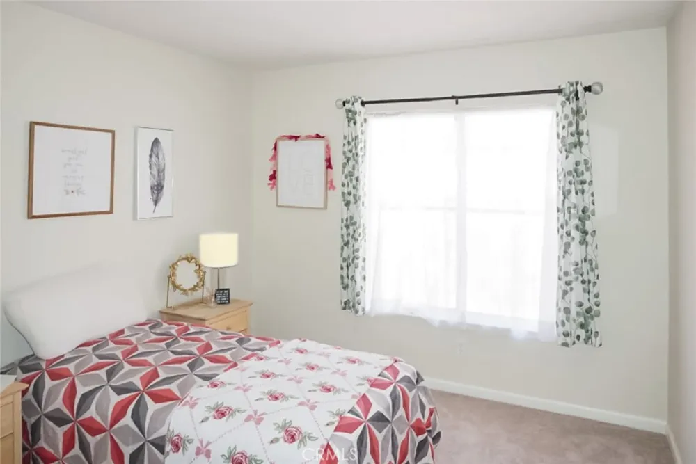 11062 Willow Adelanto, CA 92301