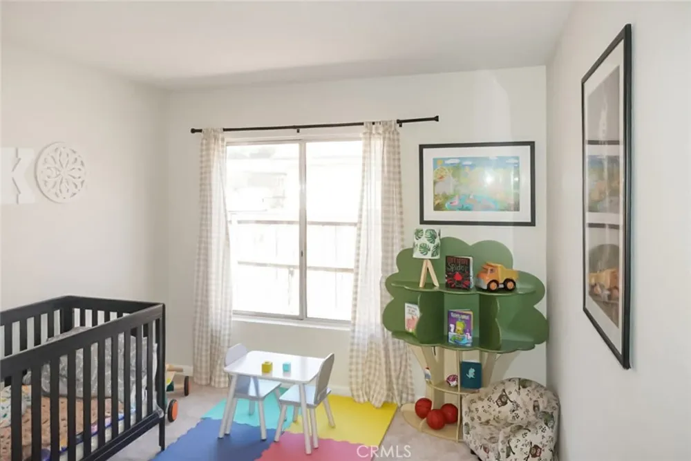 11062 Willow Adelanto, CA 92301