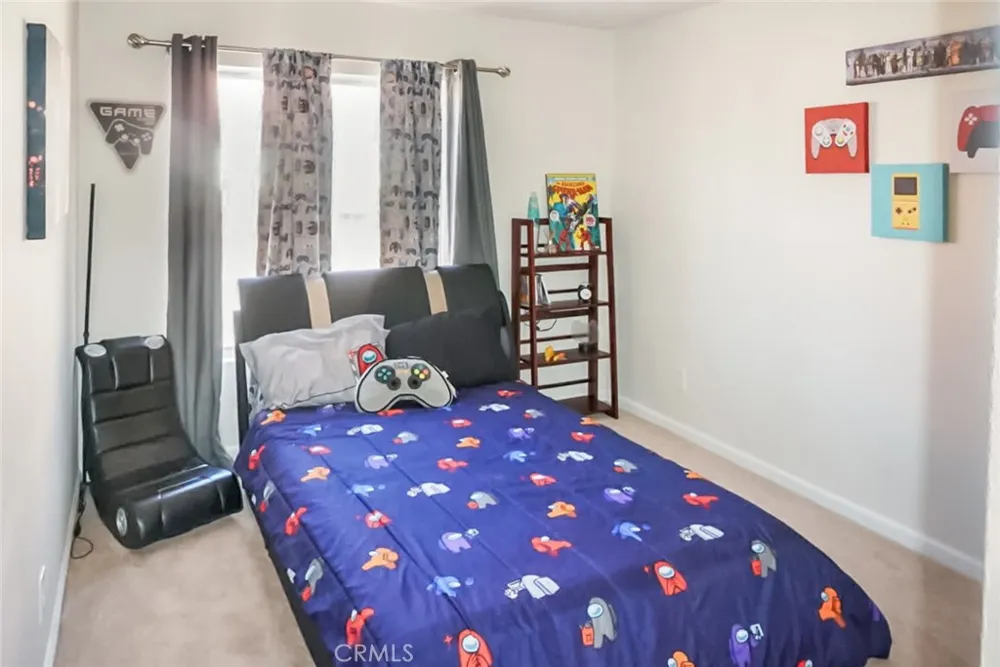 11062 Willow Adelanto, CA 92301