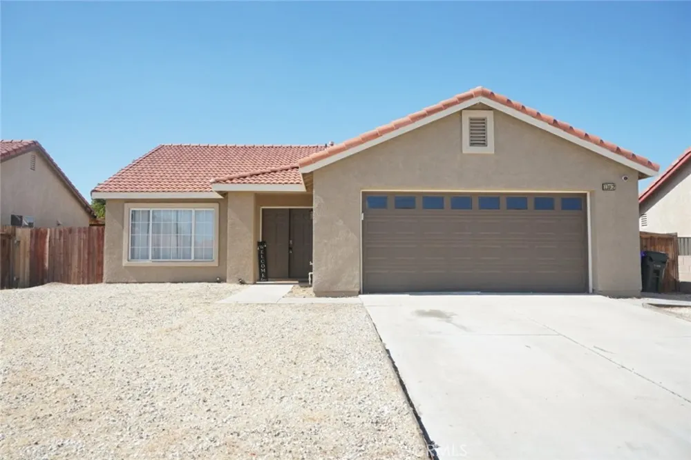 11062 Willow Adelanto, CA 92301