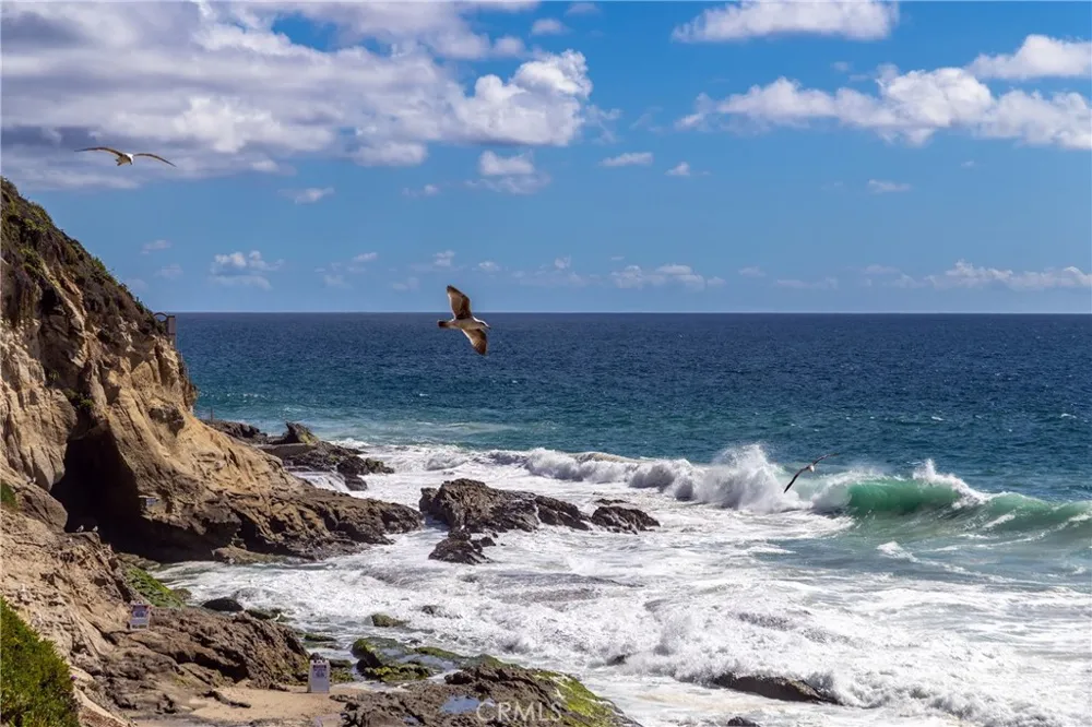32229 Coast Hwy Laguna Beach, CA 92651