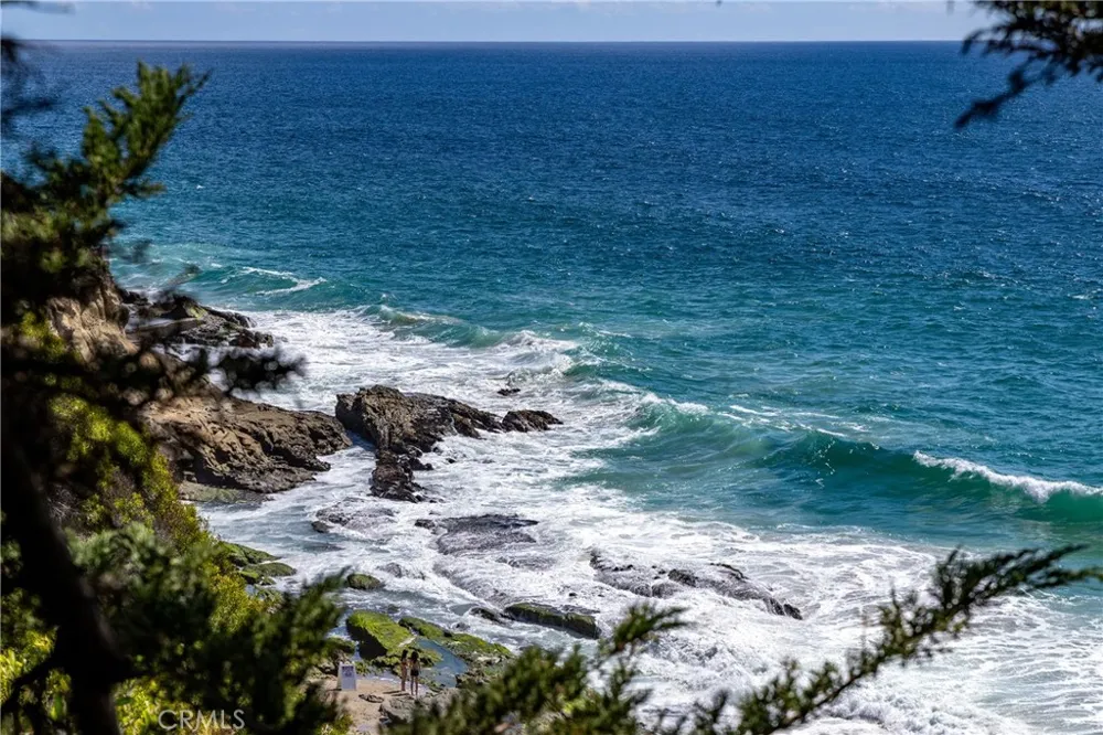 32229 Coast Hwy Laguna Beach, CA 92651