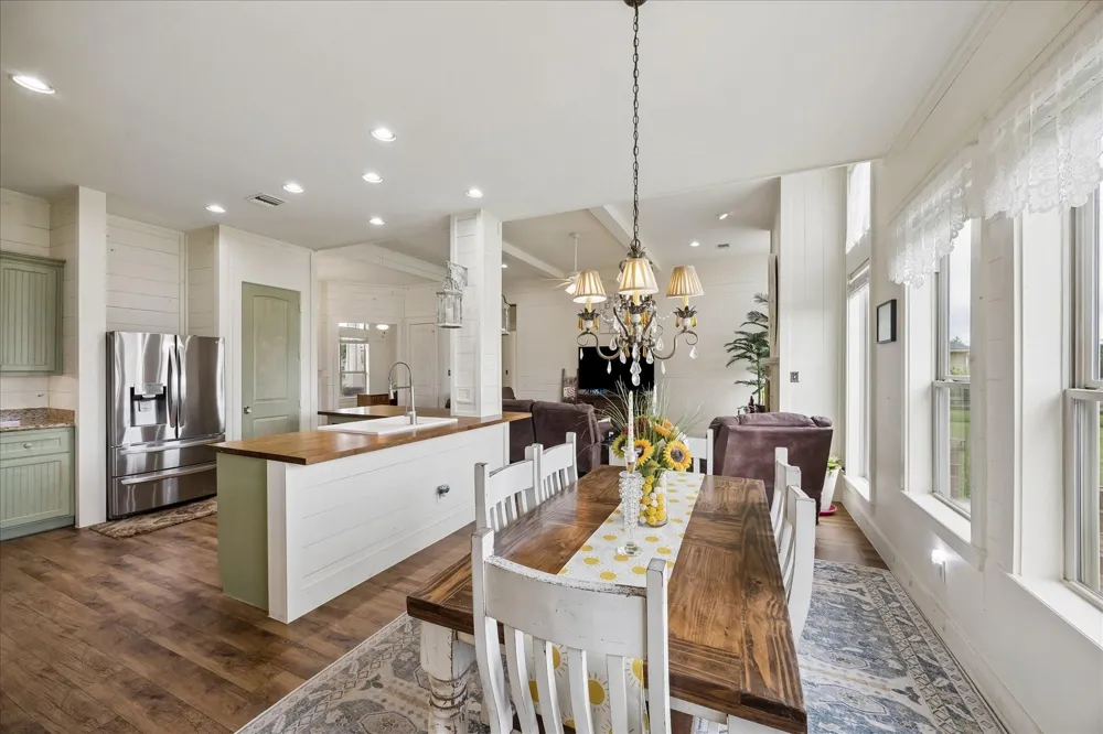2135 Blue Jay Way Pattison, TX 77423