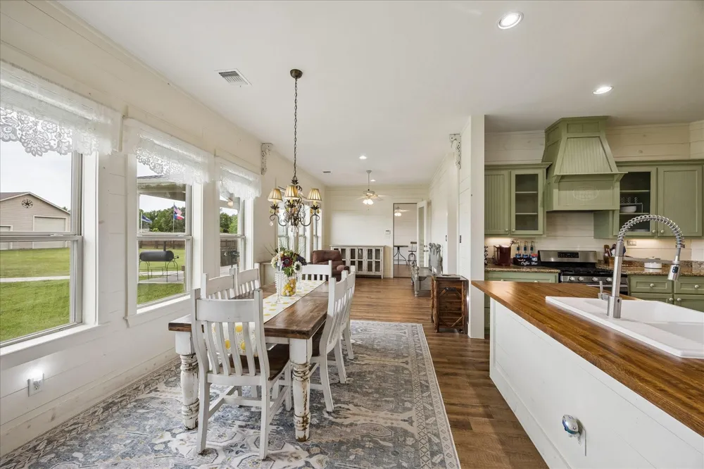 2135 Blue Jay Way Pattison, TX 77423