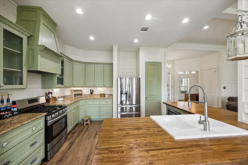 2135 Blue Jay Way Pattison, TX 77423