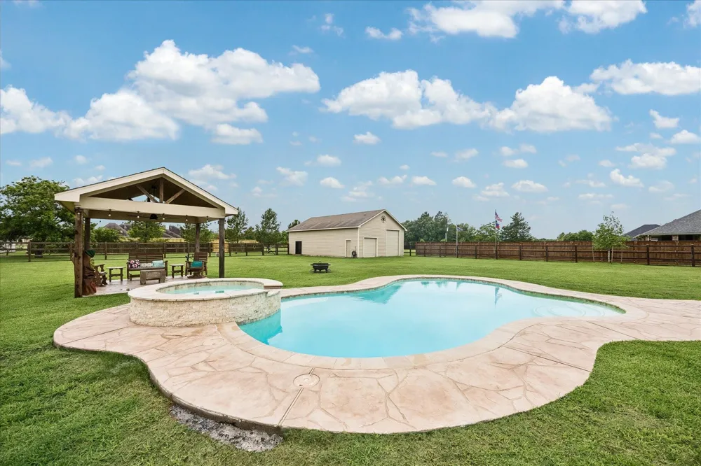 2135 Blue Jay Way Pattison, TX 77423