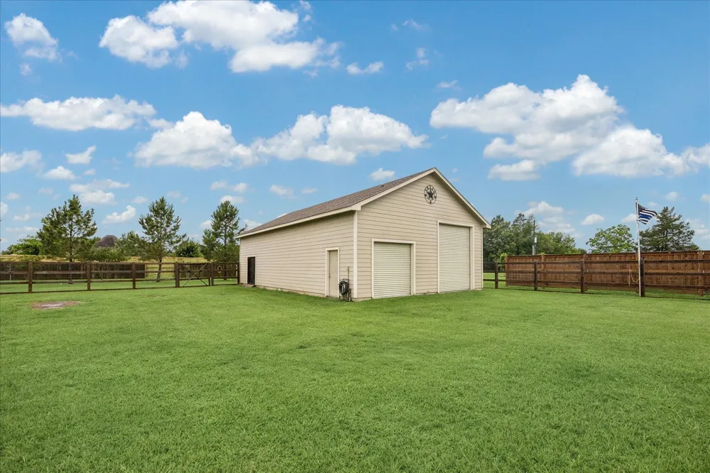 2135 Blue Jay Way Pattison, TX 77423