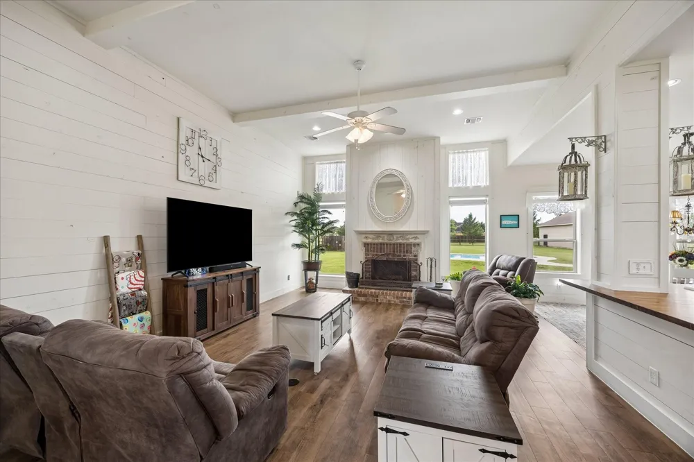 2135 Blue Jay Way Pattison, TX 77423