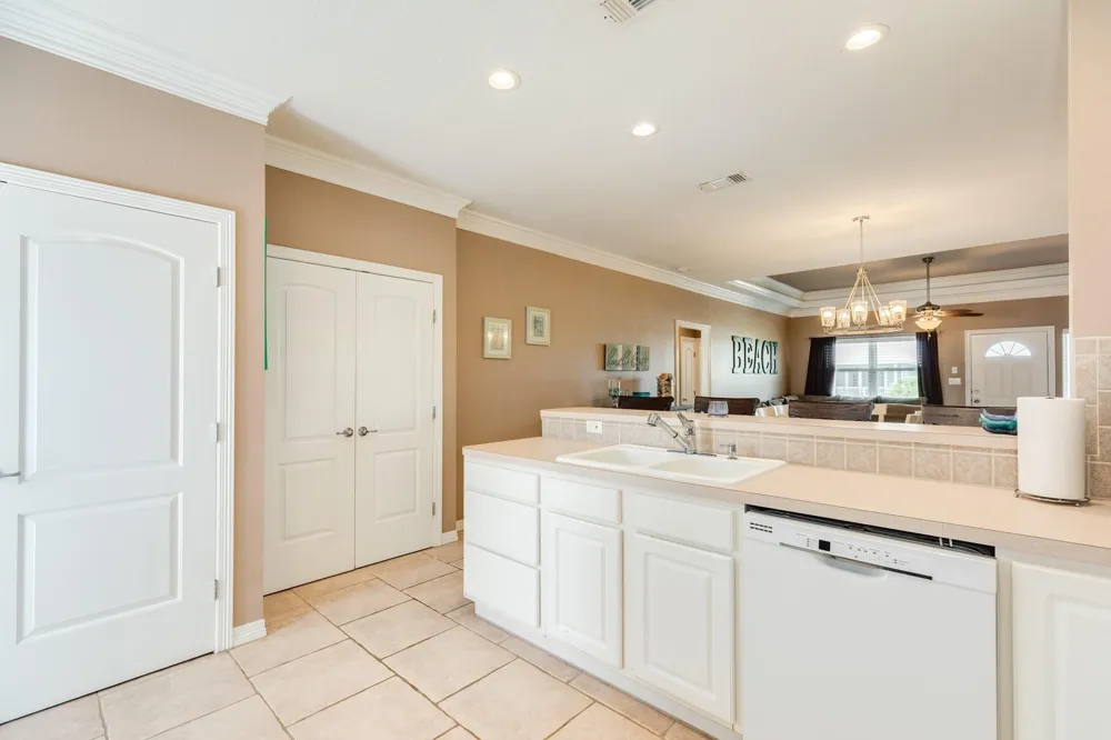 13929 Pirates Beach Boulevard Galveston, TX 77554