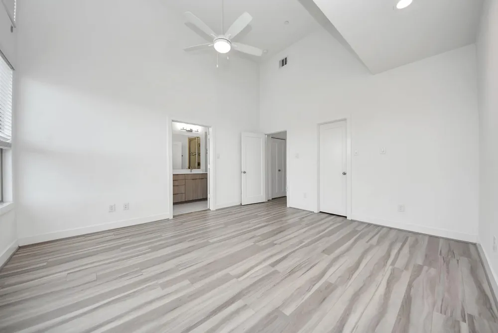 18716 Centro Main Street Shenandoah, TX 77385