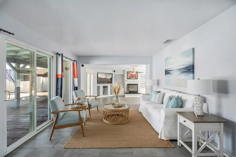 1583 Jade Ave El Cajon, CA 92019
