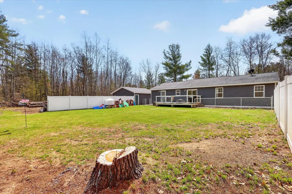 20392 Gates Road Reynolds Township, MI 49329