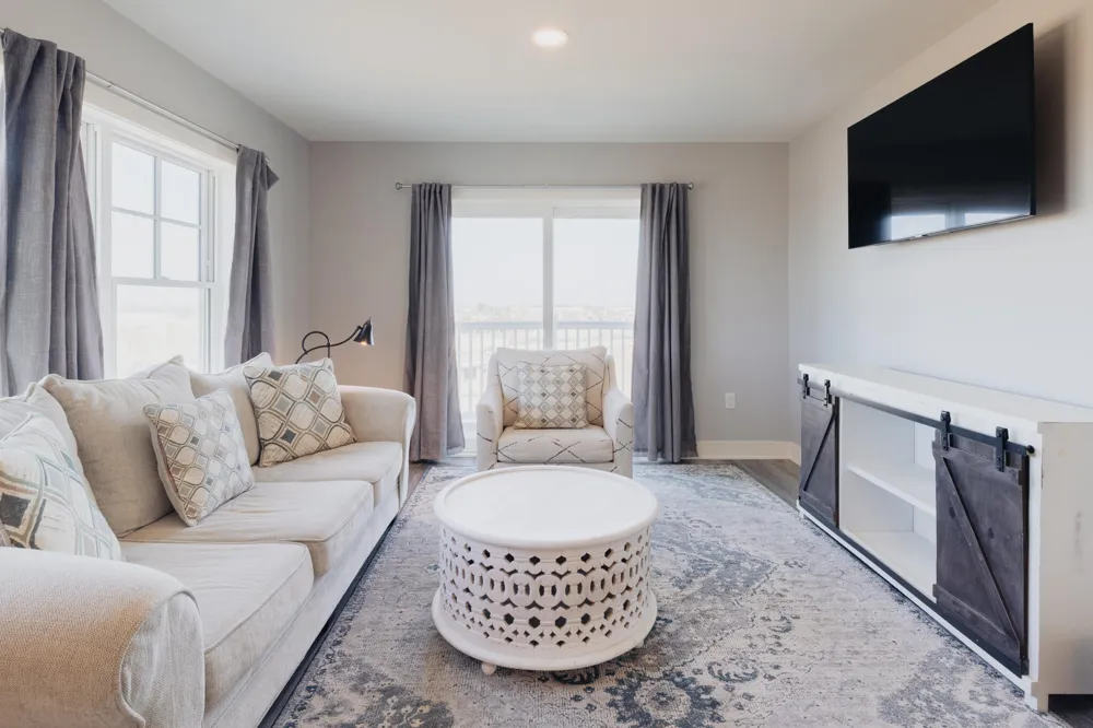 800 Whitwam Drive #1 & 1A St. Joseph, MI 49085