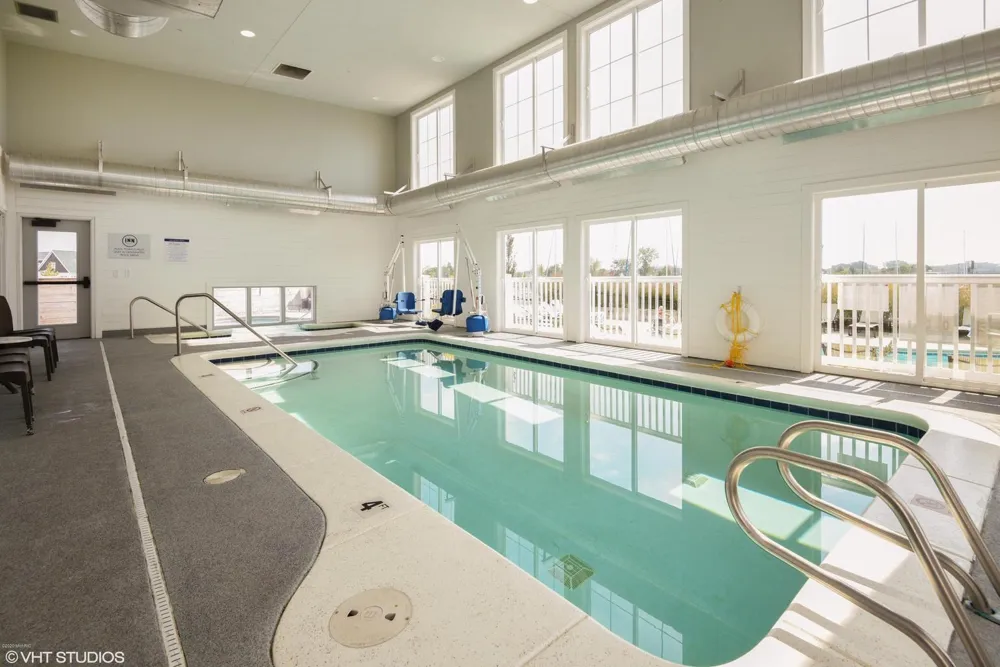 800 Whitwam Drive #1 & 1A St. Joseph, MI 49085