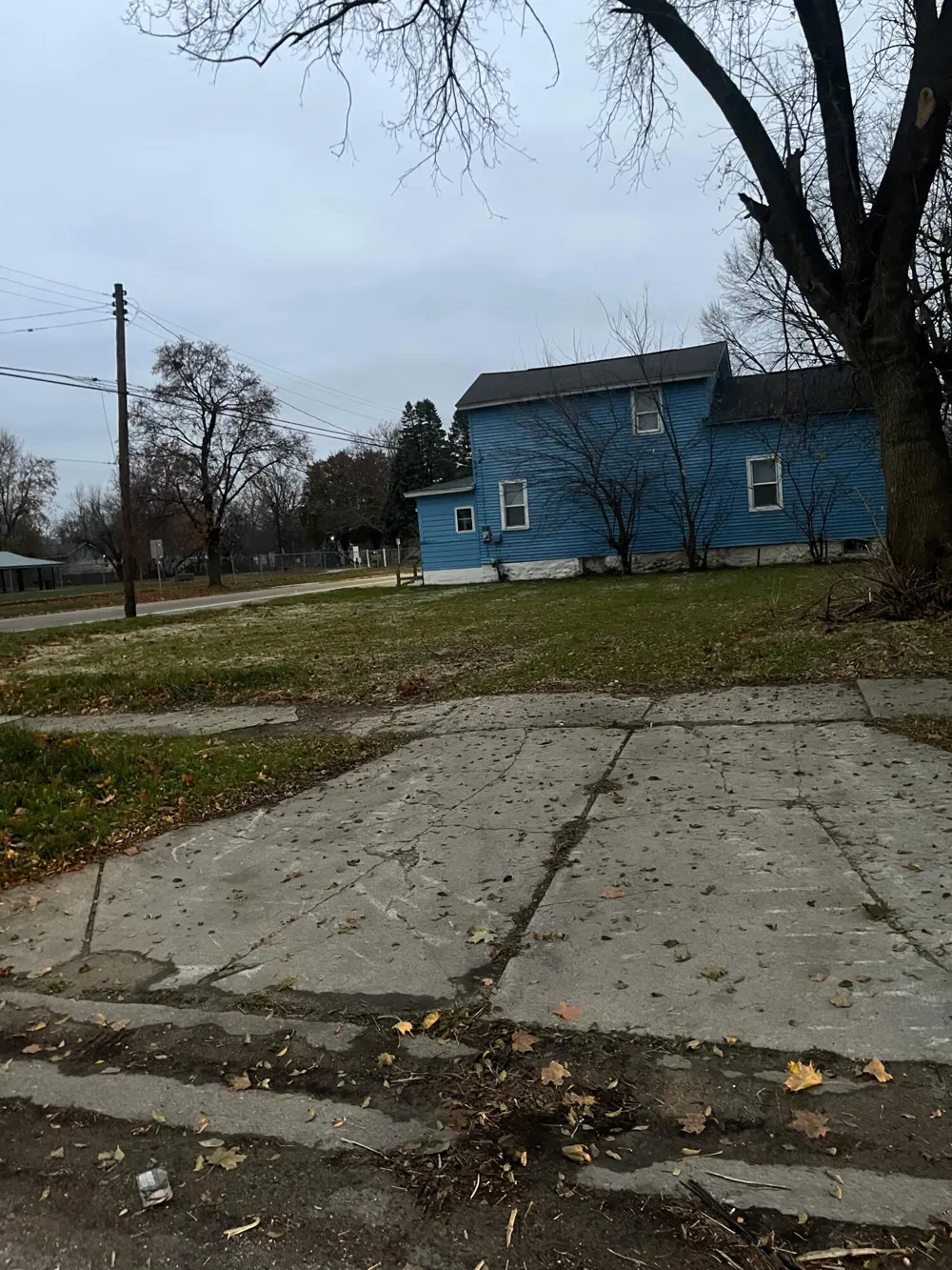 130 W Frank Street Kalamazoo, MI 49007