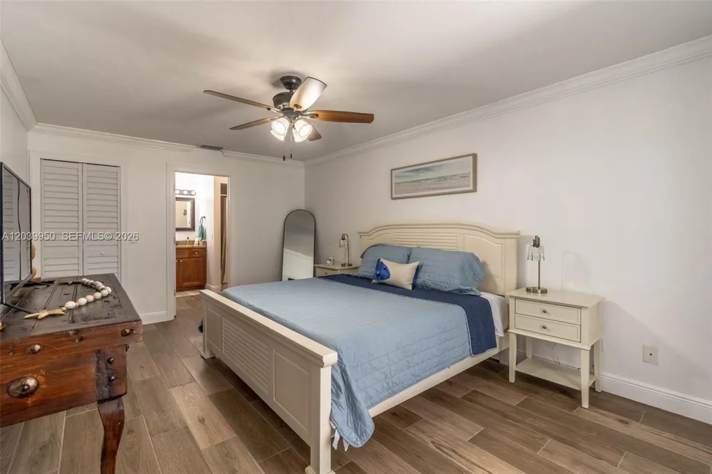 2219 SE 19 PL Cape Coral, FL 33990