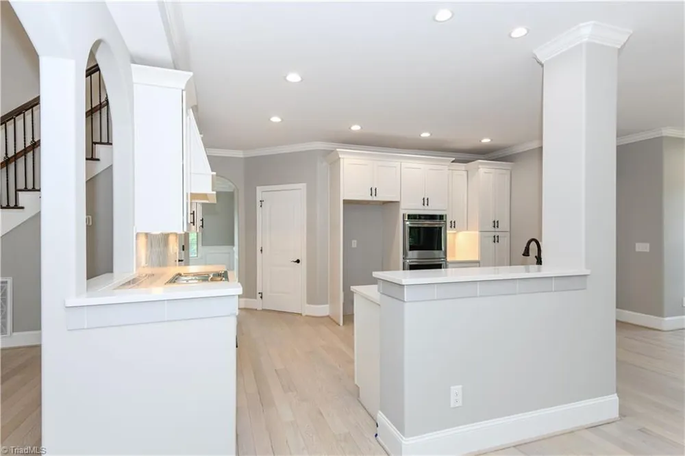 5483 Meadowlark Court Winston-Salem, NC 27106