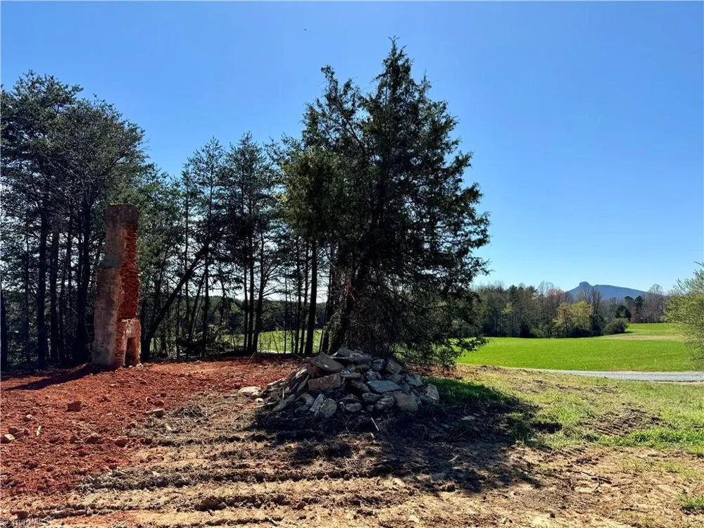 6 Old Mill Road Pinnacle, NC 27043