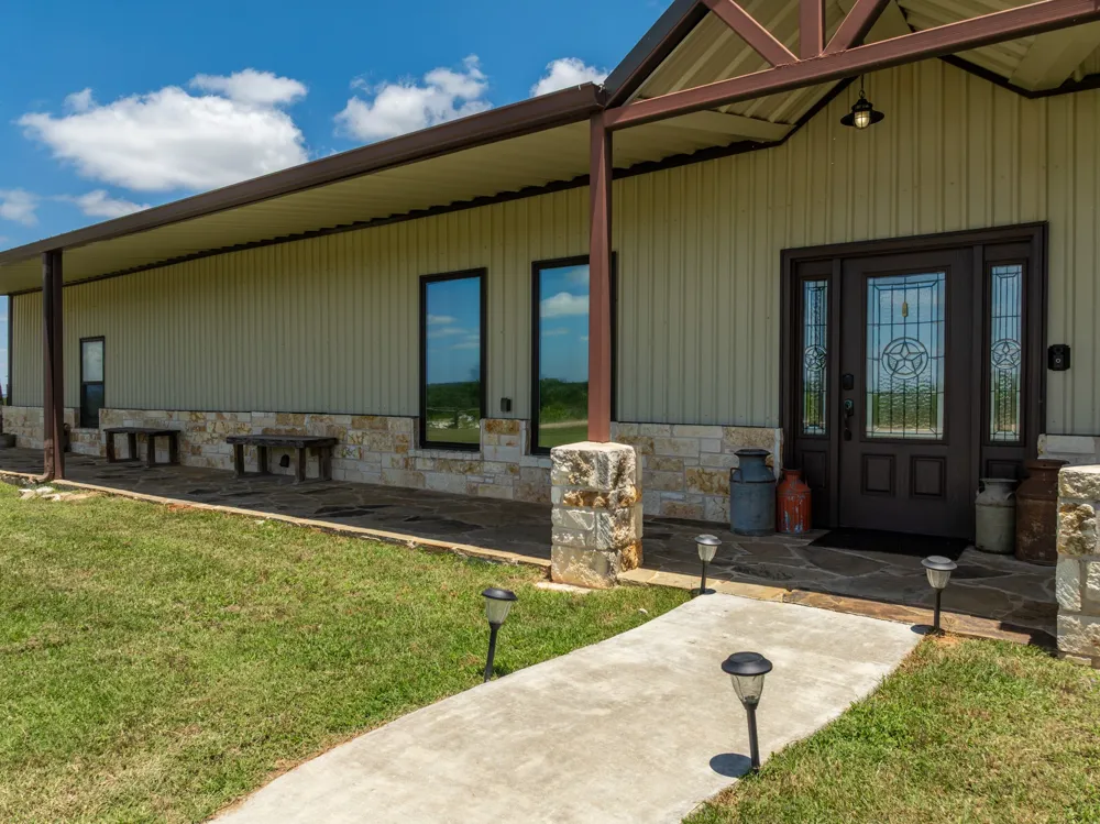 372 County Road 2547 Meridian, TX 76665