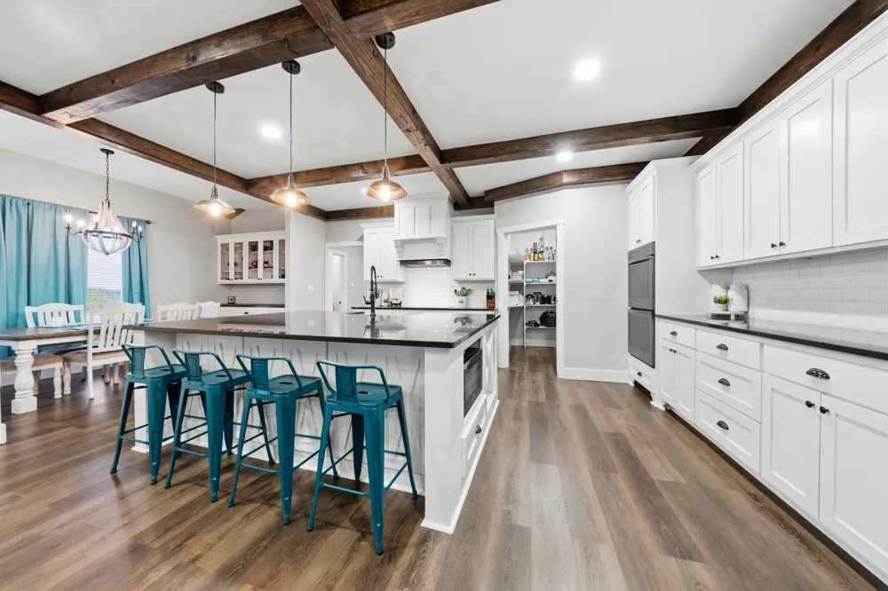 372 County Road 2547 Meridian, TX 76665