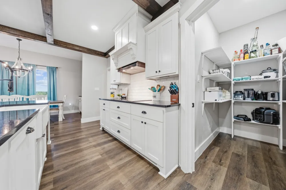 372 County Road 2547 Meridian, TX 76665
