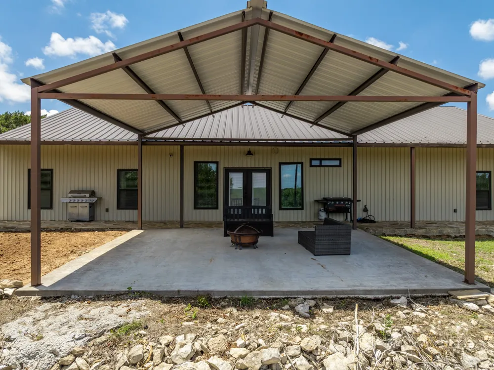 372 County Road 2547 Meridian, TX 76665