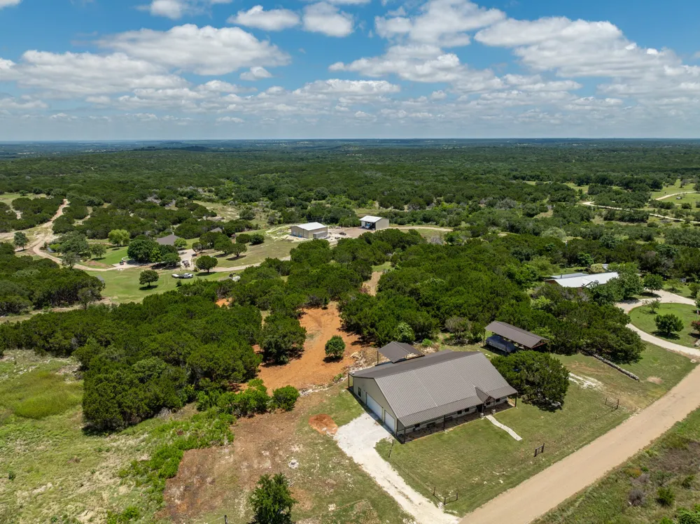 372 County Road 2547 Meridian, TX 76665