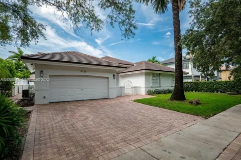 8325 NW 161st Ter