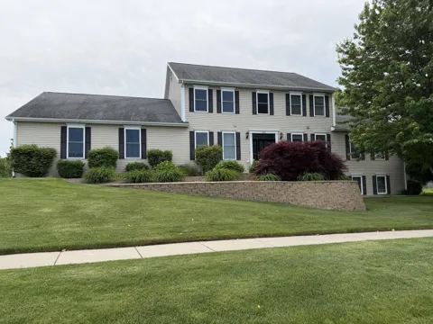 7809 Golf Meadows Drive SE