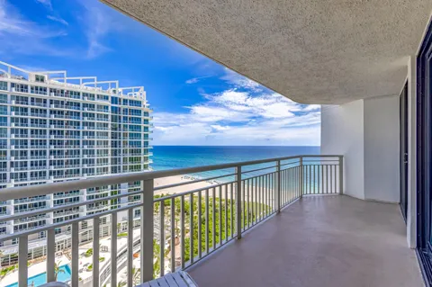 3000 Ocean Drive #17 B