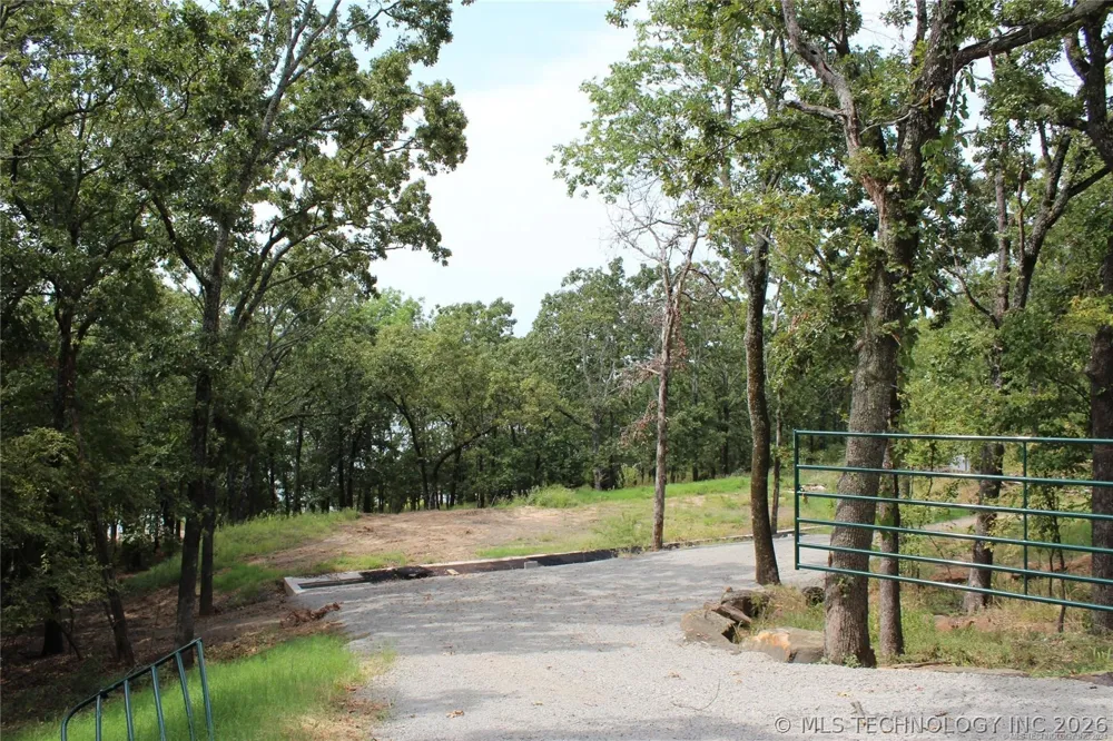 419050 E 1157 Checotah, OK 74426