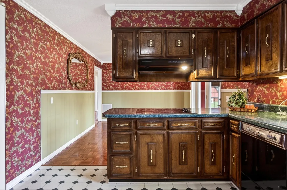 7669 State Highway 30 E Decatur, TN 37322