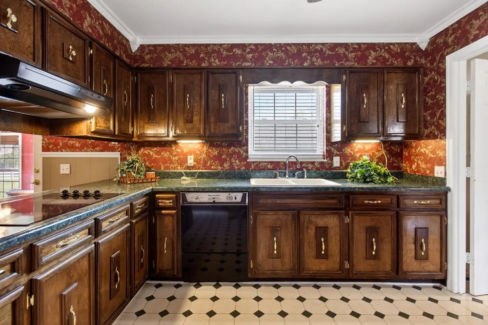 7669 State Highway 30 E Decatur, TN 37322