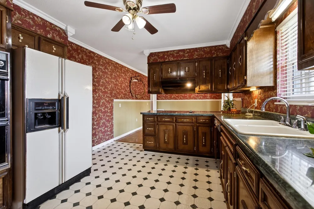 7669 State Highway 30 E Decatur, TN 37322