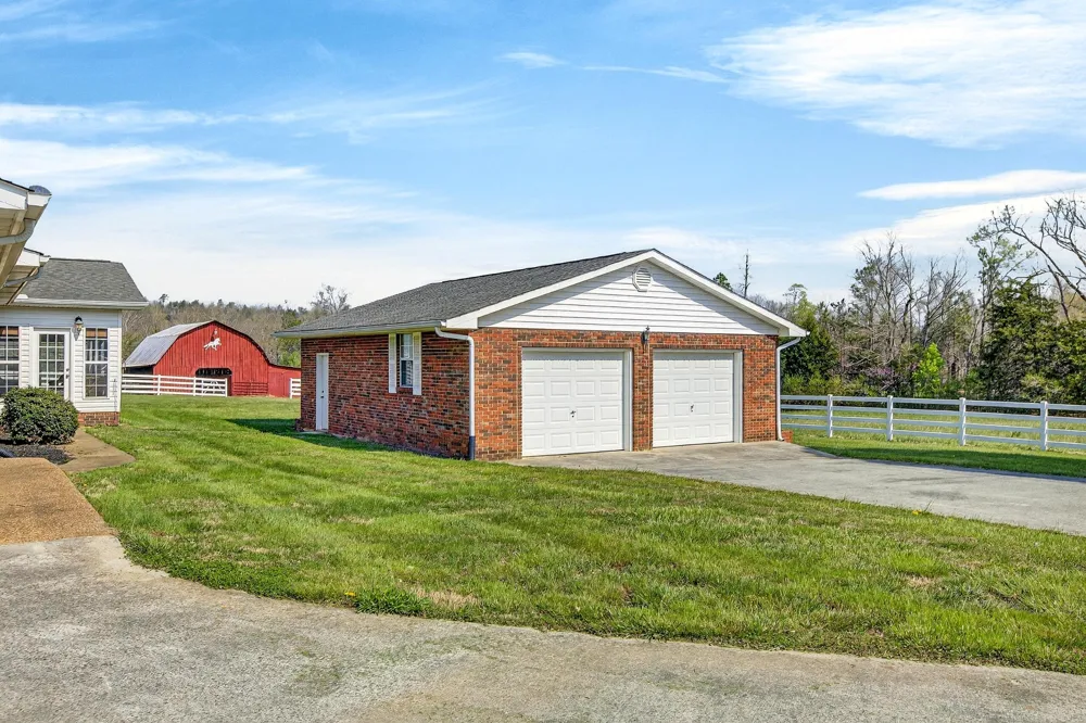 7669 State Highway 30 E Decatur, TN 37322
