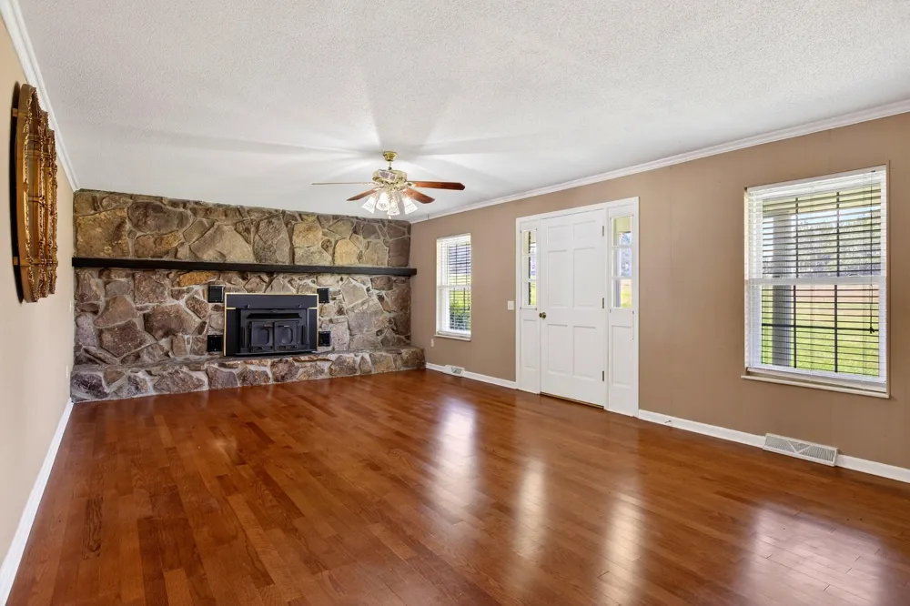 7669 State Highway 30 E Decatur, TN 37322