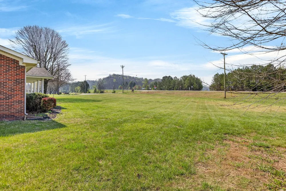 7669 State Highway 30 E Decatur, TN 37322