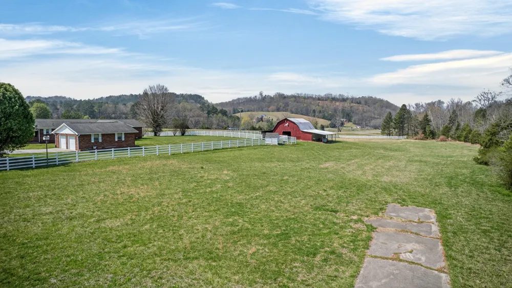 7669 State Highway 30 E Decatur, TN 37322
