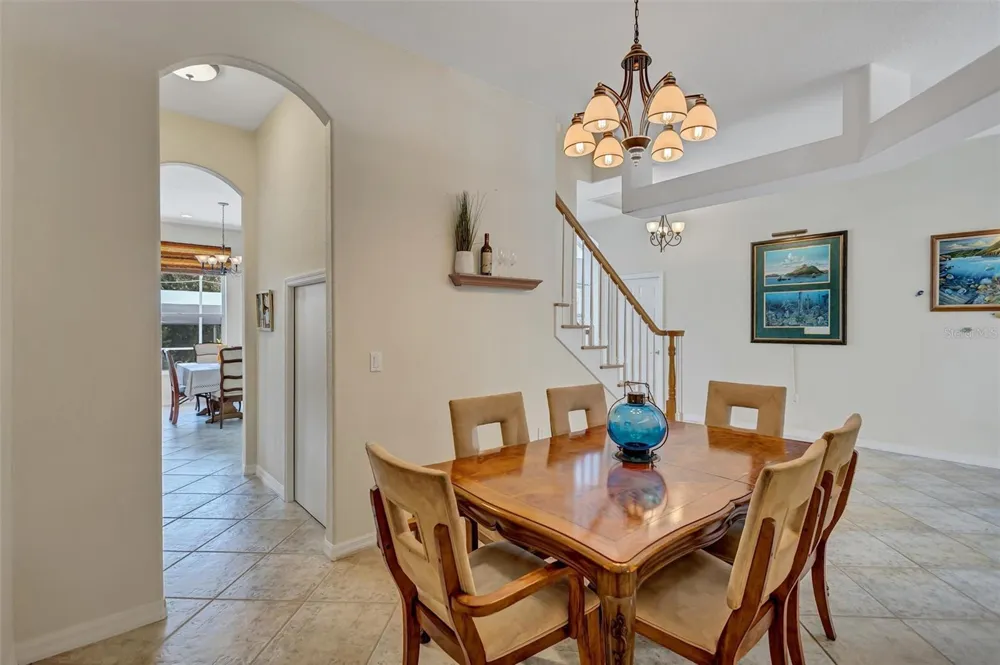 360 46TH COURT E Bradenton, FL 34208