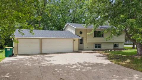 845 3rd Street