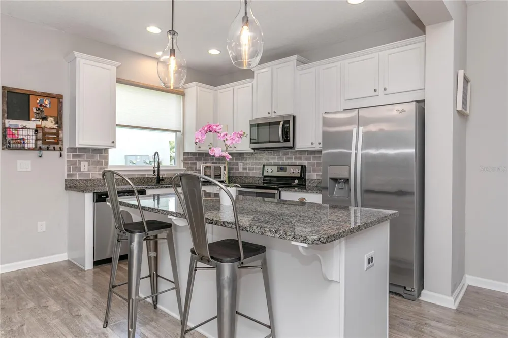 5038 SUNNYSIDE LANE Bradenton, FL 34211