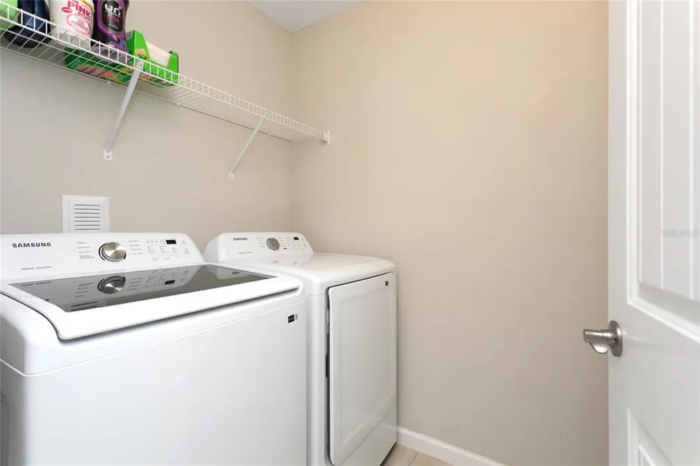 5038 SUNNYSIDE LANE Bradenton, FL 34211