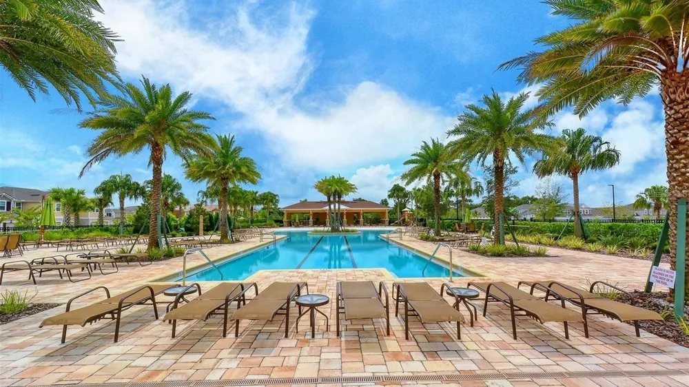 5038 SUNNYSIDE LANE Bradenton, FL 34211