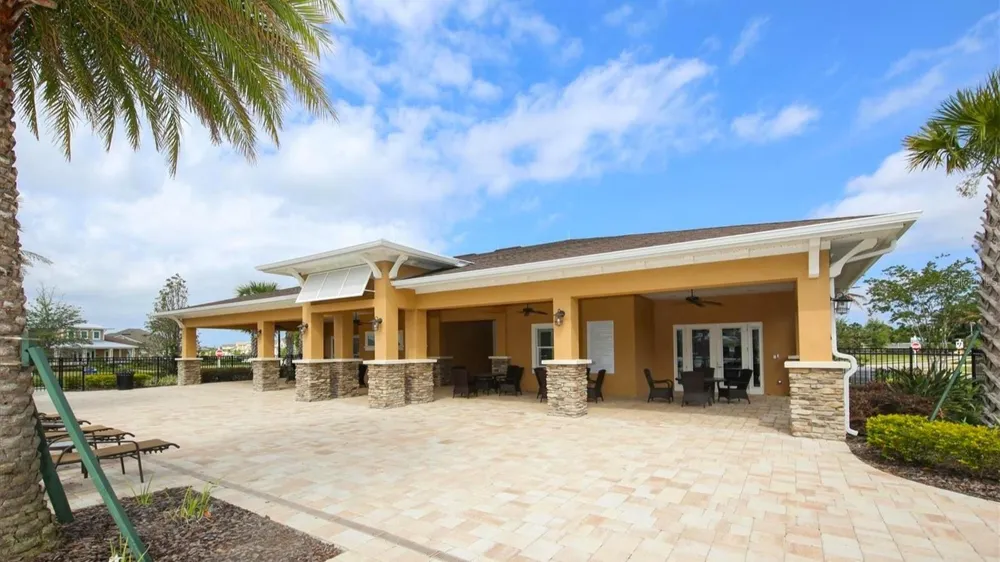 5038 SUNNYSIDE LANE Bradenton, FL 34211