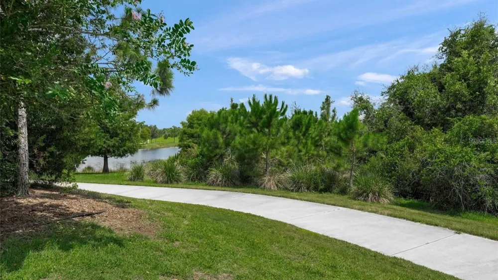 5038 SUNNYSIDE LANE Bradenton, FL 34211