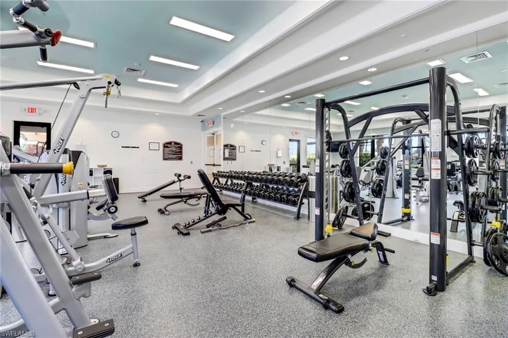 3384 Atlantic Circle Naples, FL 34119