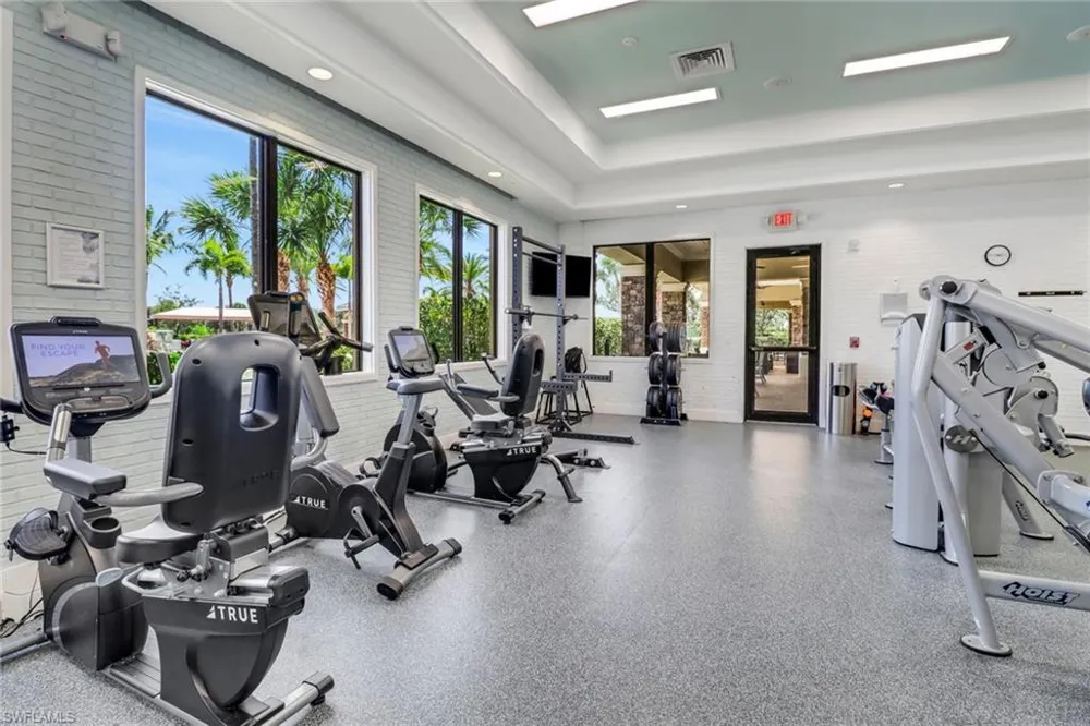 3384 Atlantic Circle Naples, FL 34119